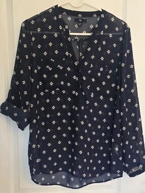 Gap Brand Blouse- Size Medium- Navy Blue Geometric Print